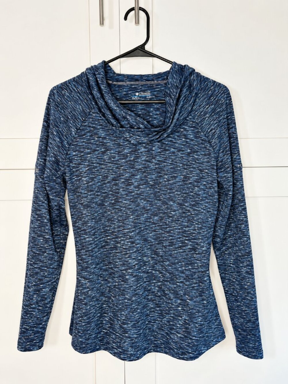 Columbia | Long Sleeve Hooded Performance Top - Size Medium
